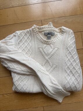 Bass Women’s Ivory Cable Crewneck Sweater